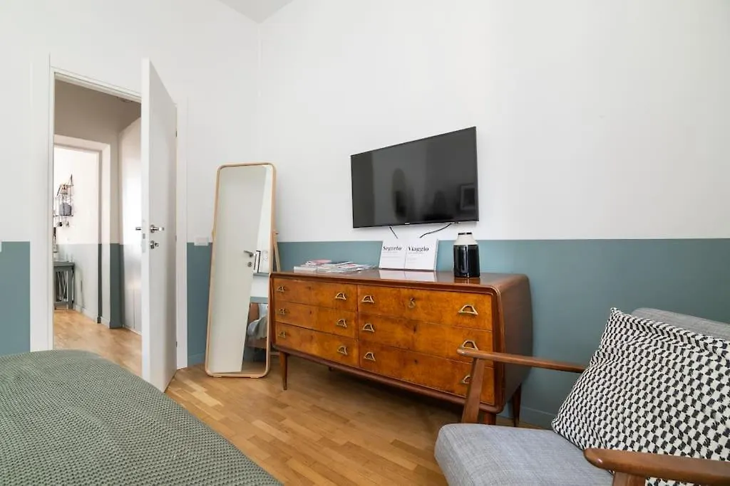Apartment New Elegant Flat 3 Min From Central Station. Milan Italy